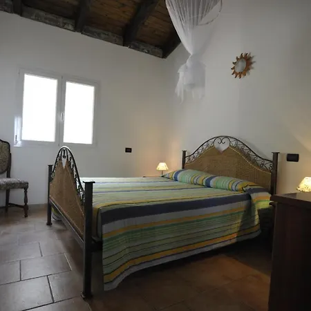 Alla Collina Sul Mare בית חווה