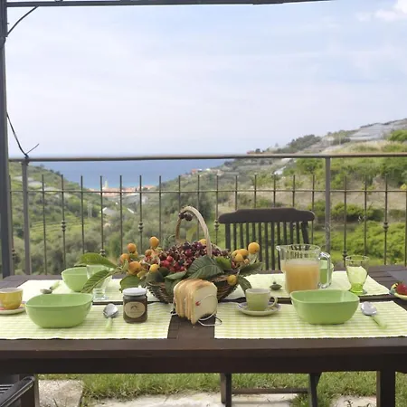 Alla Collina Sul Mare Çiftlik konaklama