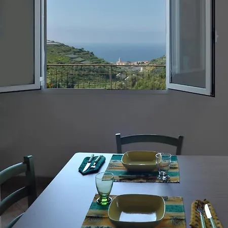 Alla Collina Sul Mare