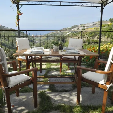 Alla Collina Sul Mare בית חווה