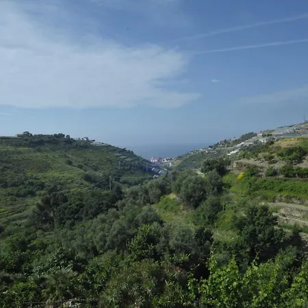 Alla Collina Sul Mare בית חווה